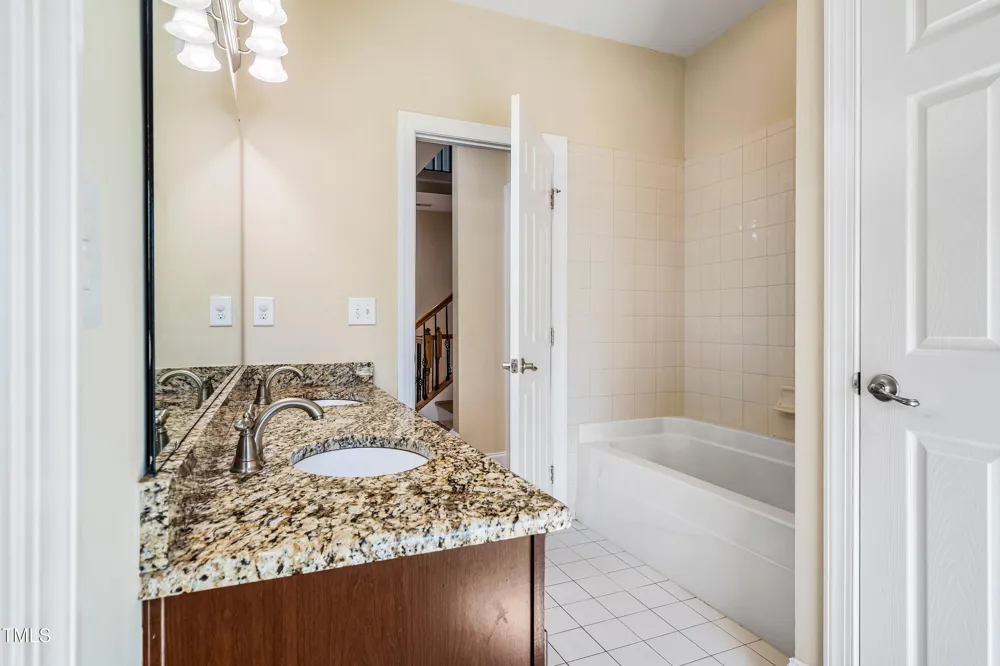 2129 Glade Valley Lane Morrisville, NC 27560