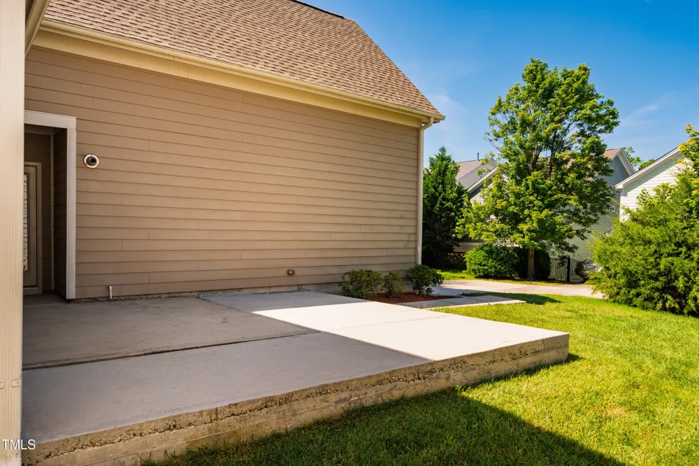 2129 Glade Valley Lane Morrisville, NC 27560