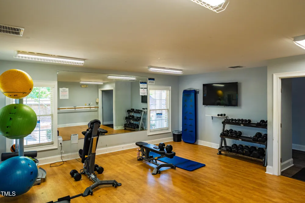 2129 Glade Valley Lane Morrisville, NC 27560