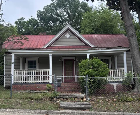 1113 Mark Street