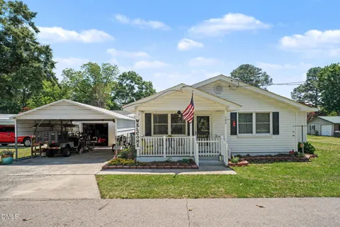 106 Fort Street