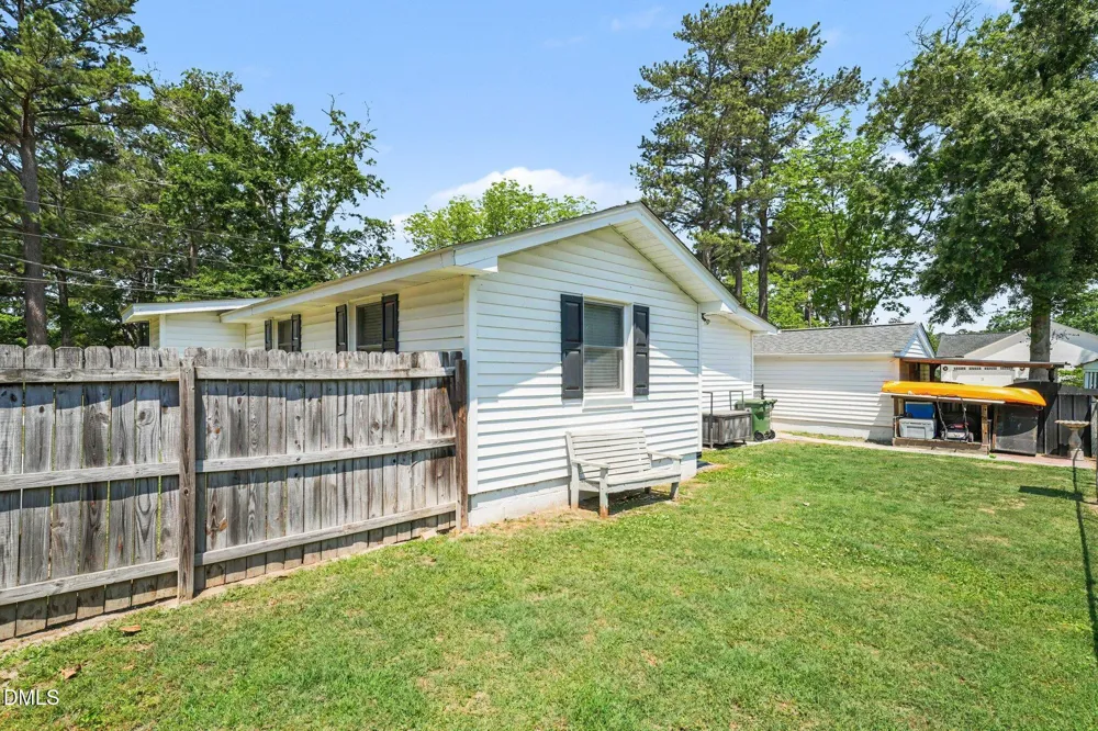 106 Fort Street Pikeville, NC 27863