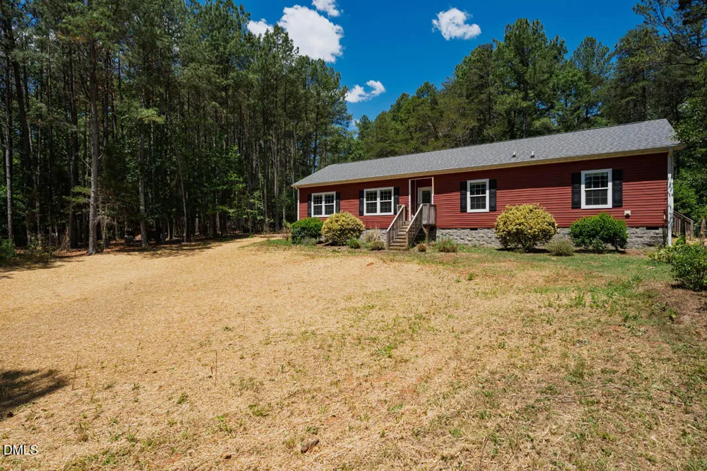 1338 Moores Chapel Cemetery Road Saxapahaw, NC 27253