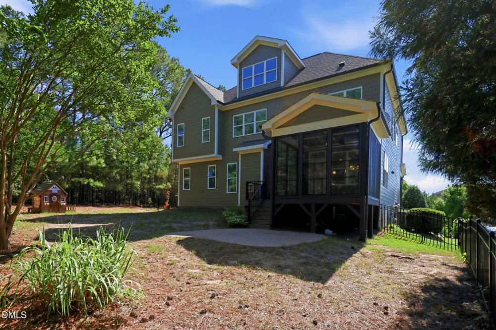 4505 Heritage Gates Drive Rolesville, NC 27571