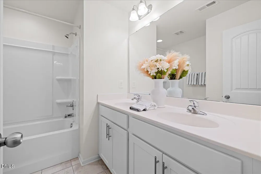 3834 Prince Noah Loop Wake Forest, NC 27587