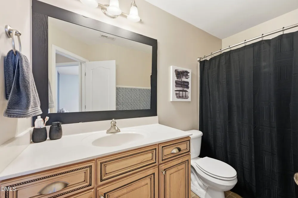 4019 Comrie Lane Burlington, NC 27215