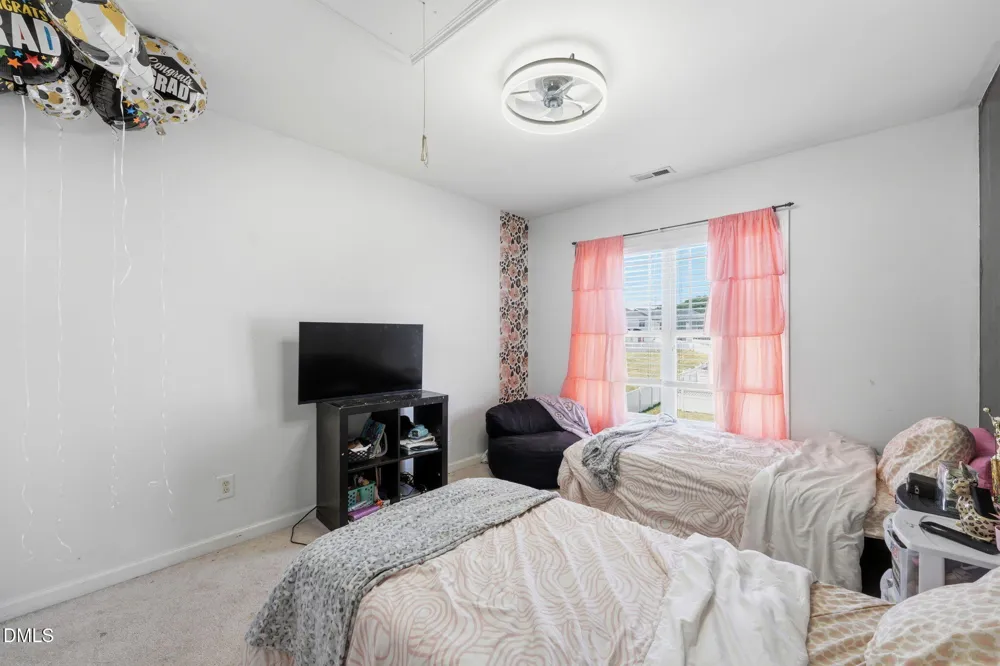 4019 Comrie Lane Burlington, NC 27215
