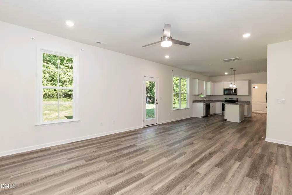 395 Oak Park Boulevard Youngsville, NC 27596