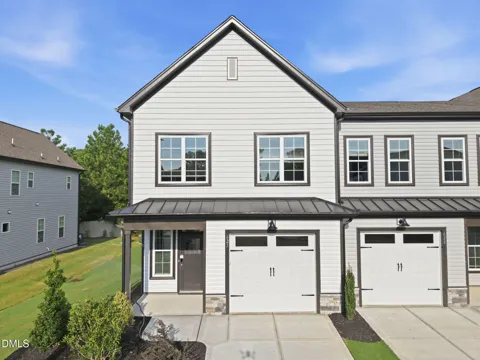 621 Marshskip Way #7