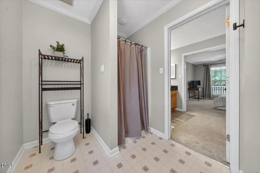 6700 Cane Creek Drive Efland, NC 27243