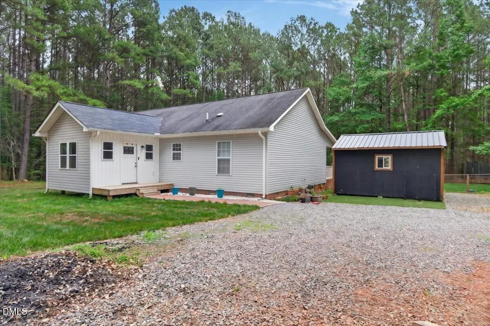 6700 Cane Creek Drive Efland, NC 27243