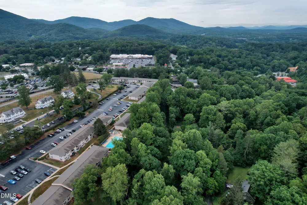 99999 Knauth Road Asheville, NC 28805