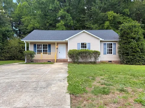 11 Carolina Avenue