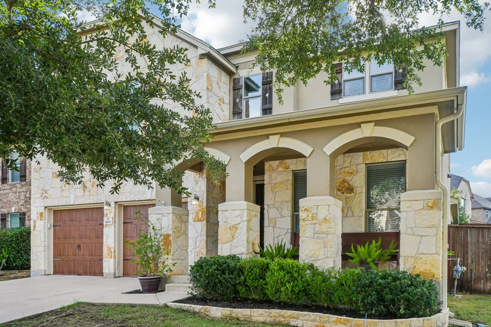 1601 Bovina Drive Leander, TX 78641