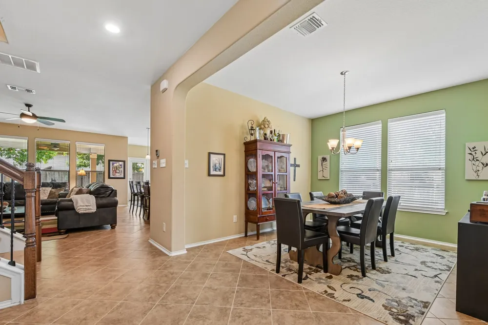 1601 Bovina Drive Leander, TX 78641