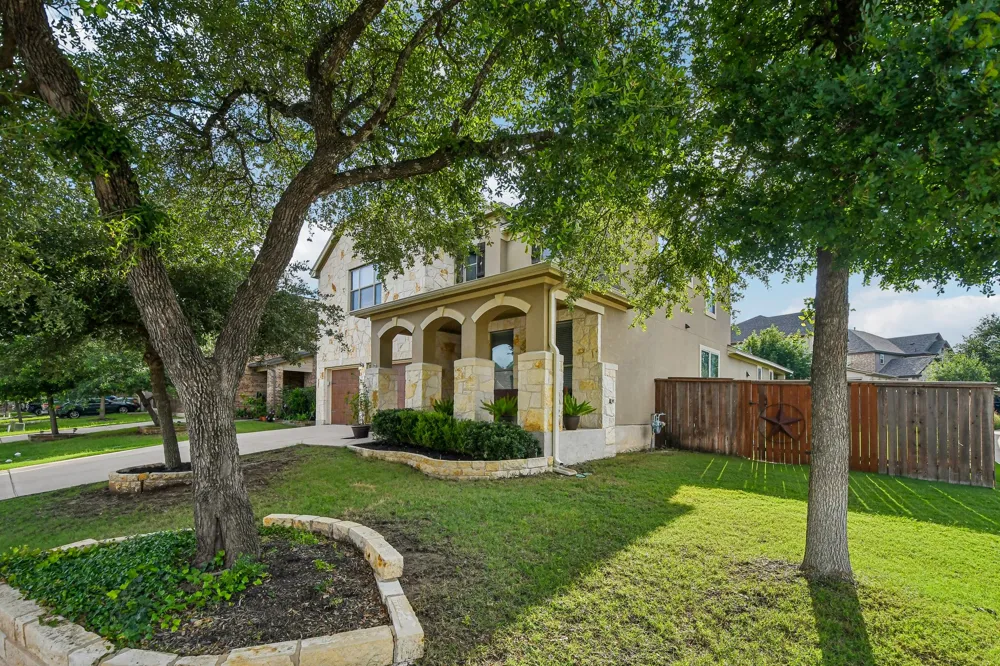 1601 Bovina Drive Leander, TX 78641