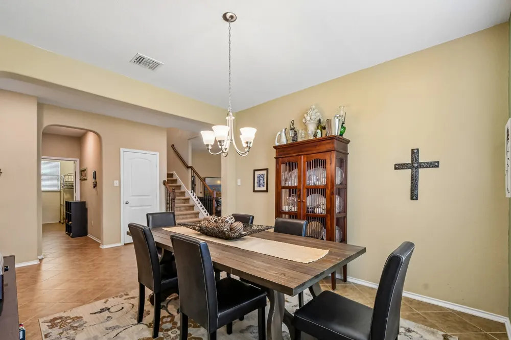 1601 Bovina Drive Leander, TX 78641