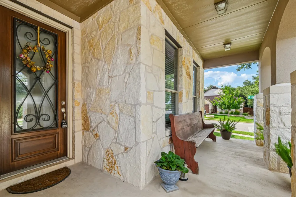 1601 Bovina Drive Leander, TX 78641