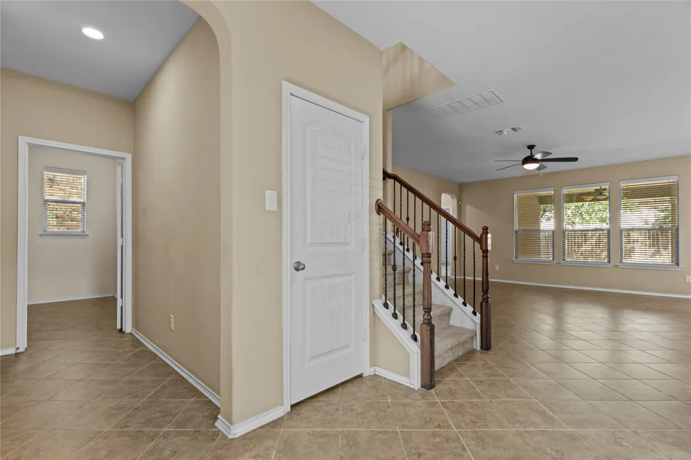 1601 Bovina Drive Leander, TX 78641