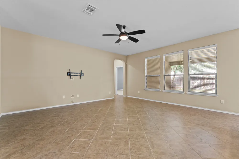 1601 Bovina Drive Leander, TX 78641