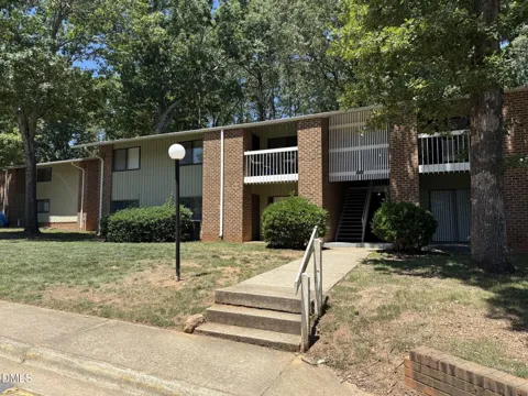 1299 Schaub Drive #D