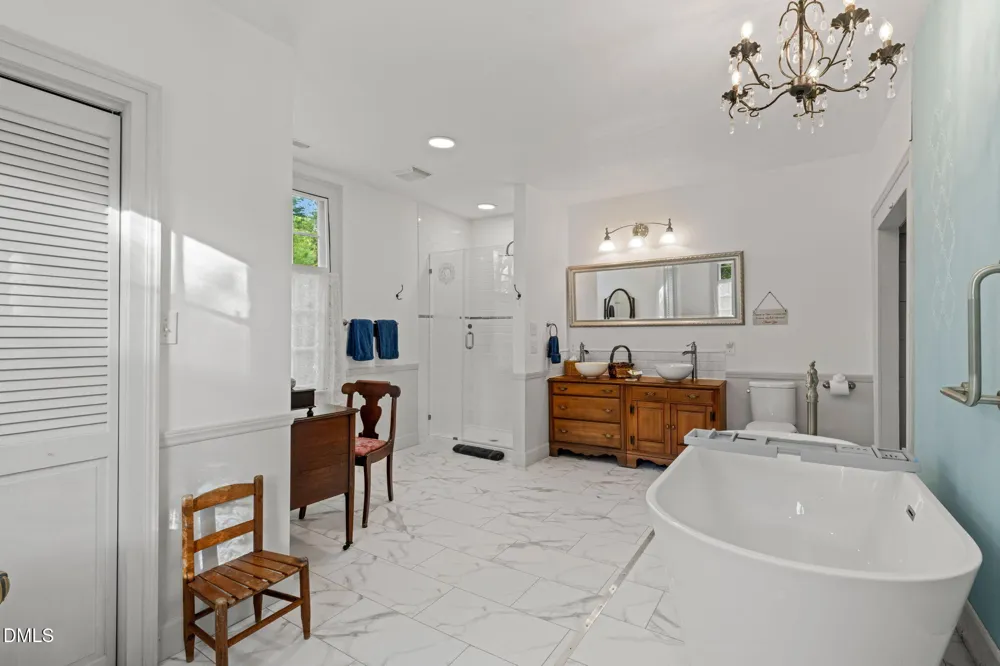 104 Shiney Rock Road Clarksville, VA 23927