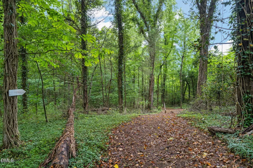 104 Shiney Rock Road Clarksville, VA 23927
