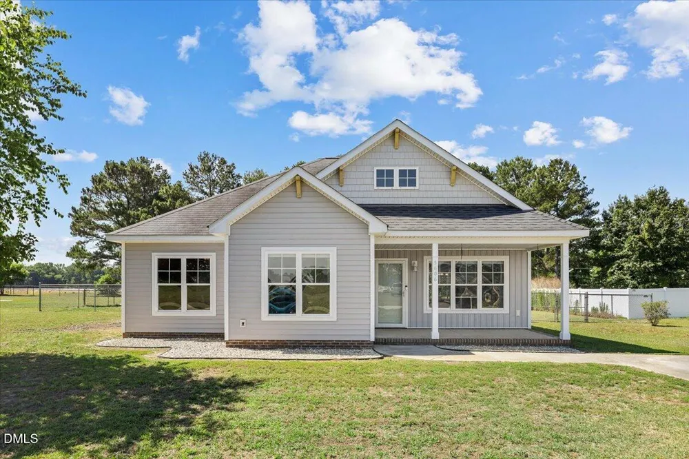 5606 Blanch Fields Lane Lucama, NC 27851