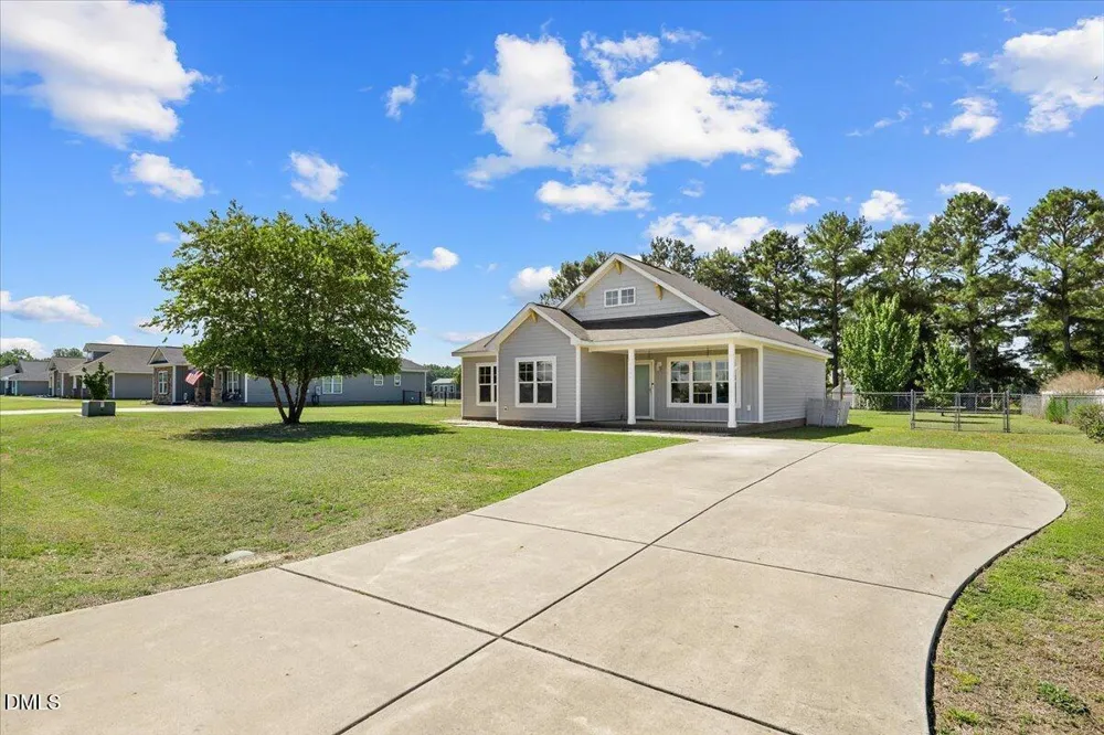 5606 Blanch Fields Lane Lucama, NC 27851
