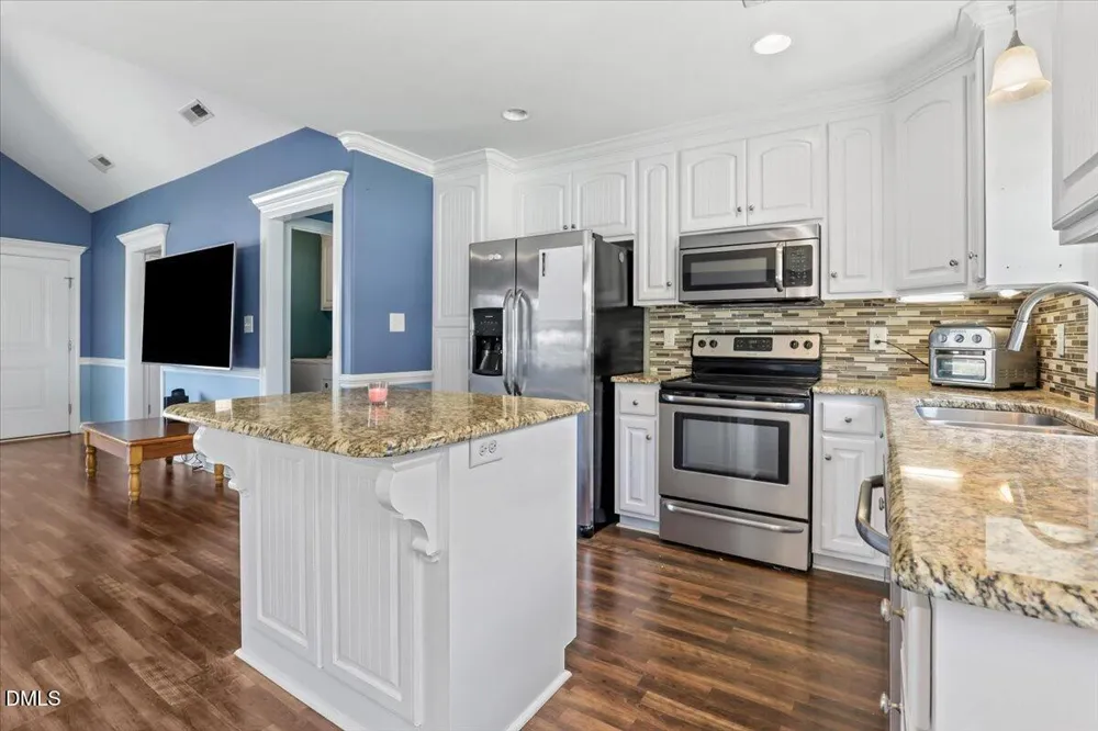 5606 Blanch Fields Lane Lucama, NC 27851