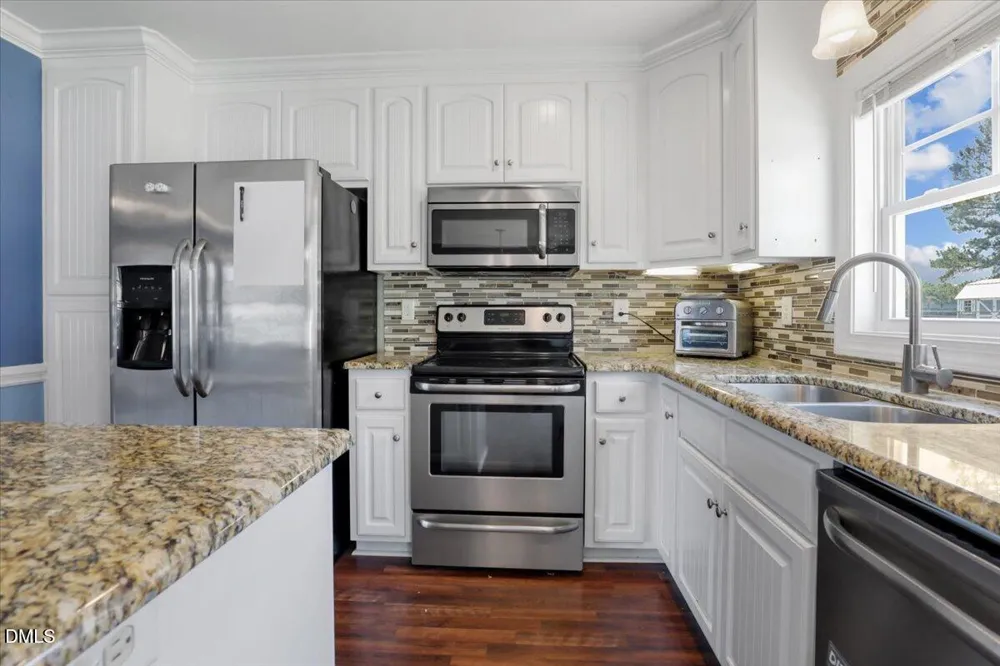 5606 Blanch Fields Lane Lucama, NC 27851