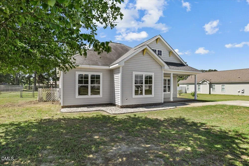 5606 Blanch Fields Lane Lucama, NC 27851
