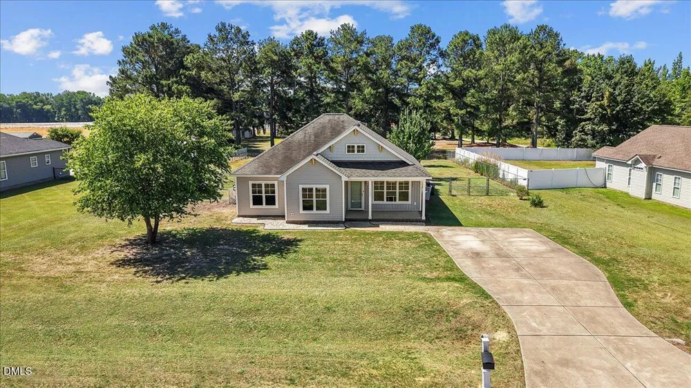 5606 Blanch Fields Lane Lucama, NC 27851