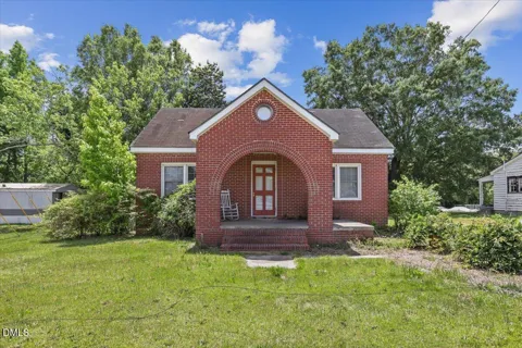 2213 Hunter Hill Road