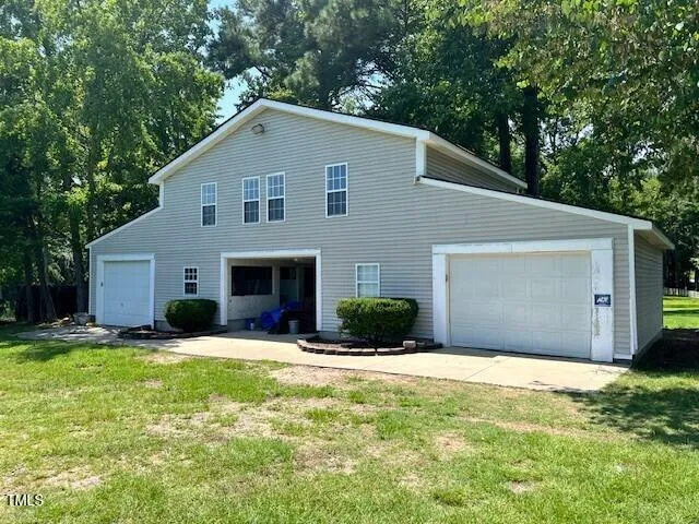 9816 Debnam Road Zebulon, NC 27597