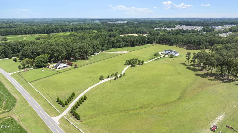 9816 Debnam Road Zebulon, NC 27597