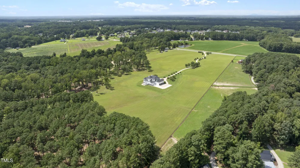 9816 Debnam Road Zebulon, NC 27597