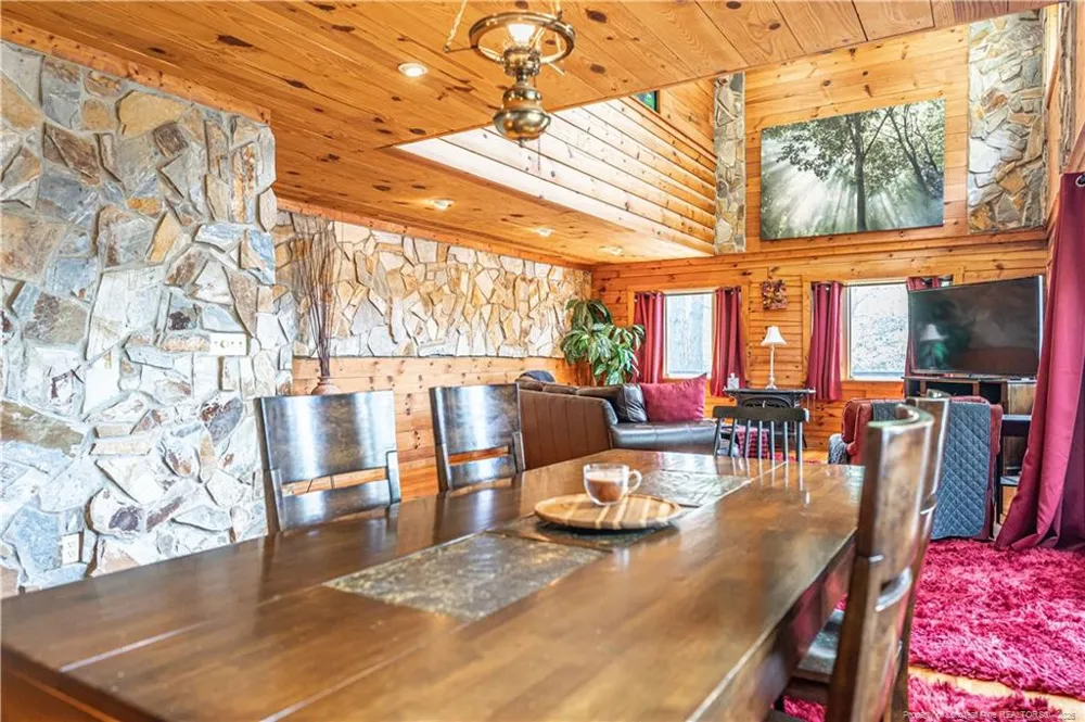 105 Lakewood Drive Aberdeen, NC 28315