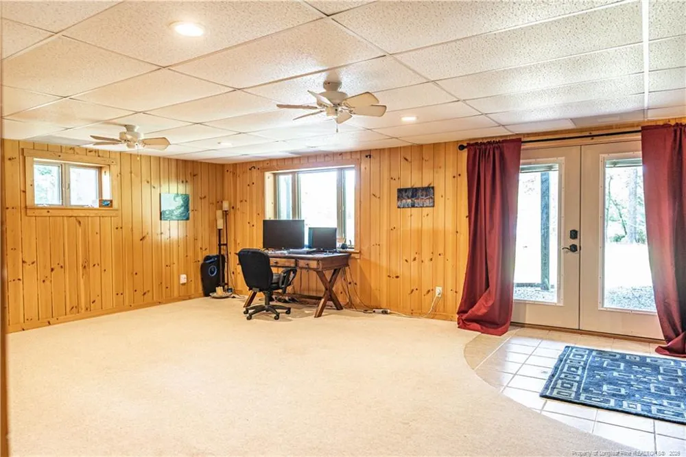 105 Lakewood Drive Aberdeen, NC 28315