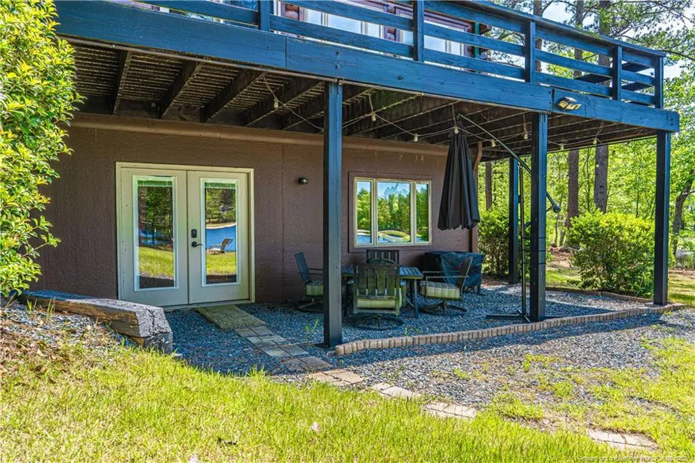 105 Lakewood Drive Aberdeen, NC 28315