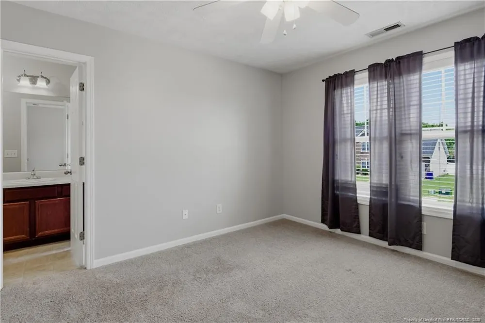 142 Collinwood Drive Raeford, NC 28376