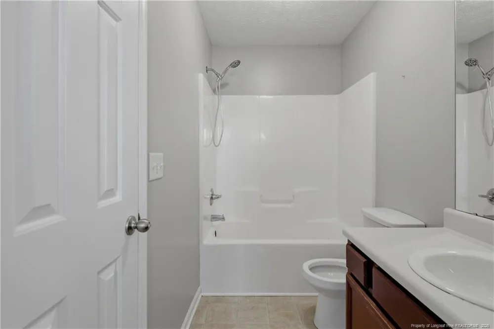 142 Collinwood Drive Raeford, NC 28376