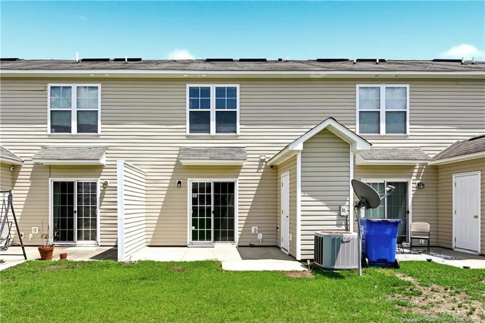 142 Collinwood Drive Raeford, NC 28376