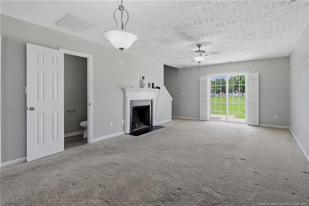 142 Collinwood Drive Raeford, NC 28376