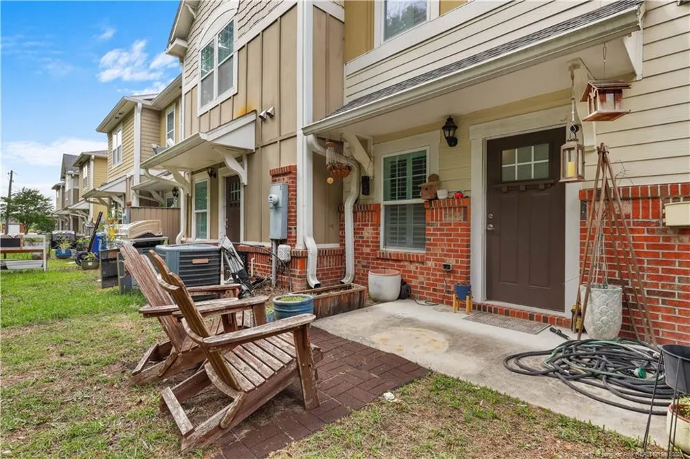 40 Hunter's Run Avenue Pembroke, NC 28372