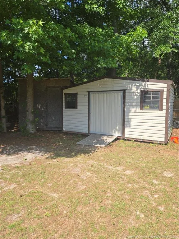 7290 Sandcastle Lane Linden, NC 28356