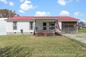 288 Baileys Crossroads Road Benson, NC 27504
