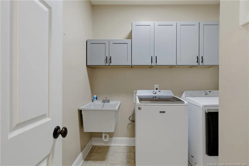 82 Pine Hawk Drive Spring Lake, NC 28390