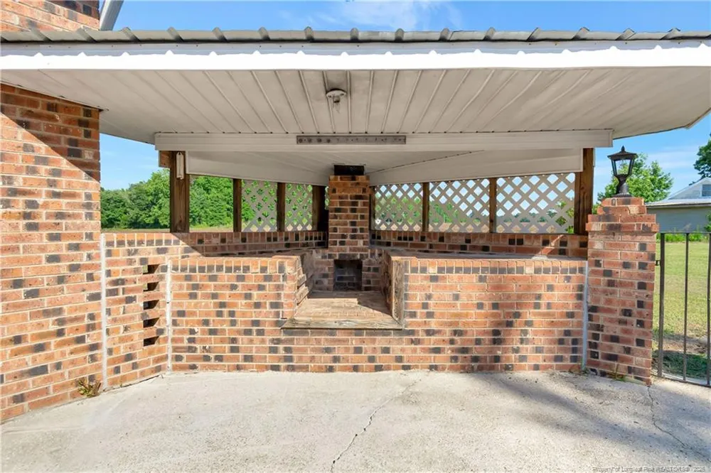 801 Pinewood Road Fairmont, NC 28340