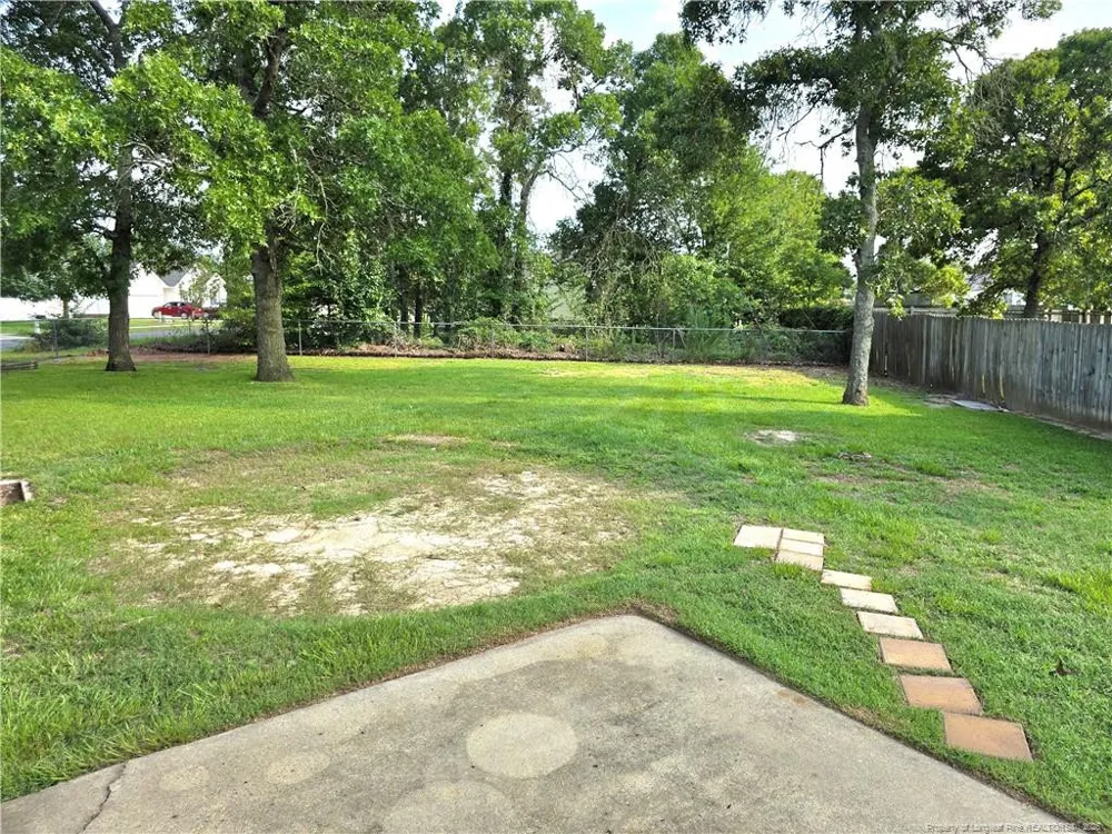 108 Laura Lane Raeford, NC 28376